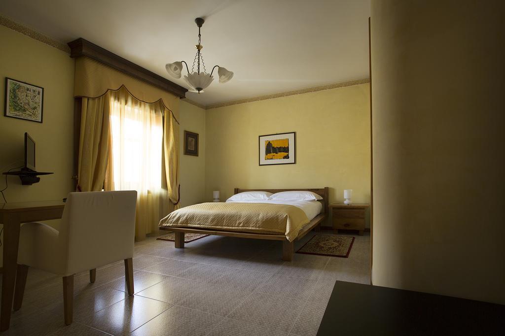 Vibo In Centro Bed and Breakfast Vibo Valentia Buitenkant foto